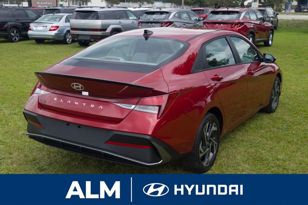 new 2025 Hyundai Elantra car, priced at $25,500