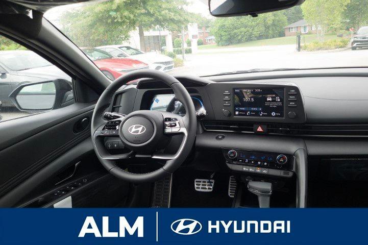 new 2025 Hyundai Elantra car, priced at $25,065
