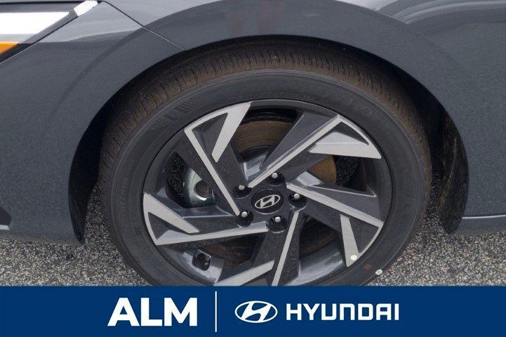new 2025 Hyundai Elantra car, priced at $25,065