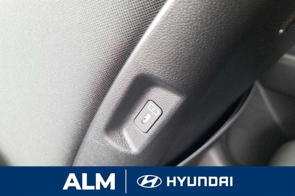 new 2026 Hyundai SANTA FE HEV car, priced at $38,290