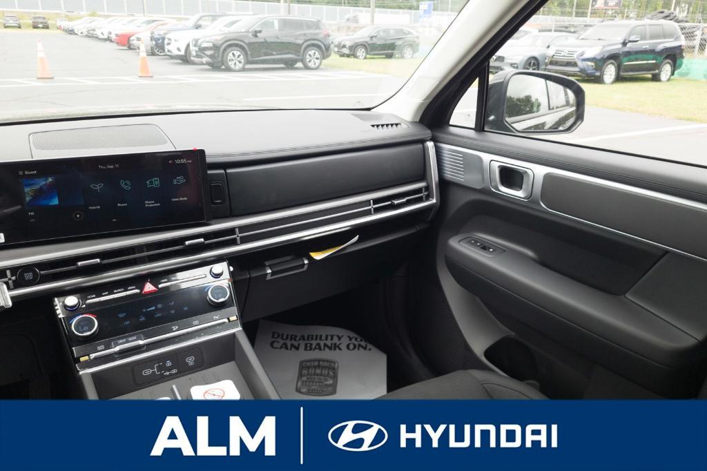 new 2026 Hyundai SANTA FE HEV car, priced at $38,290