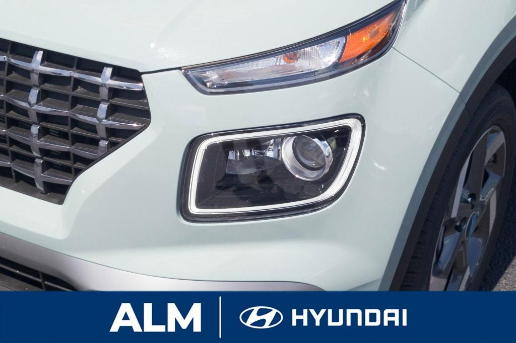 new 2025 Hyundai Venue car, priced at $25,600