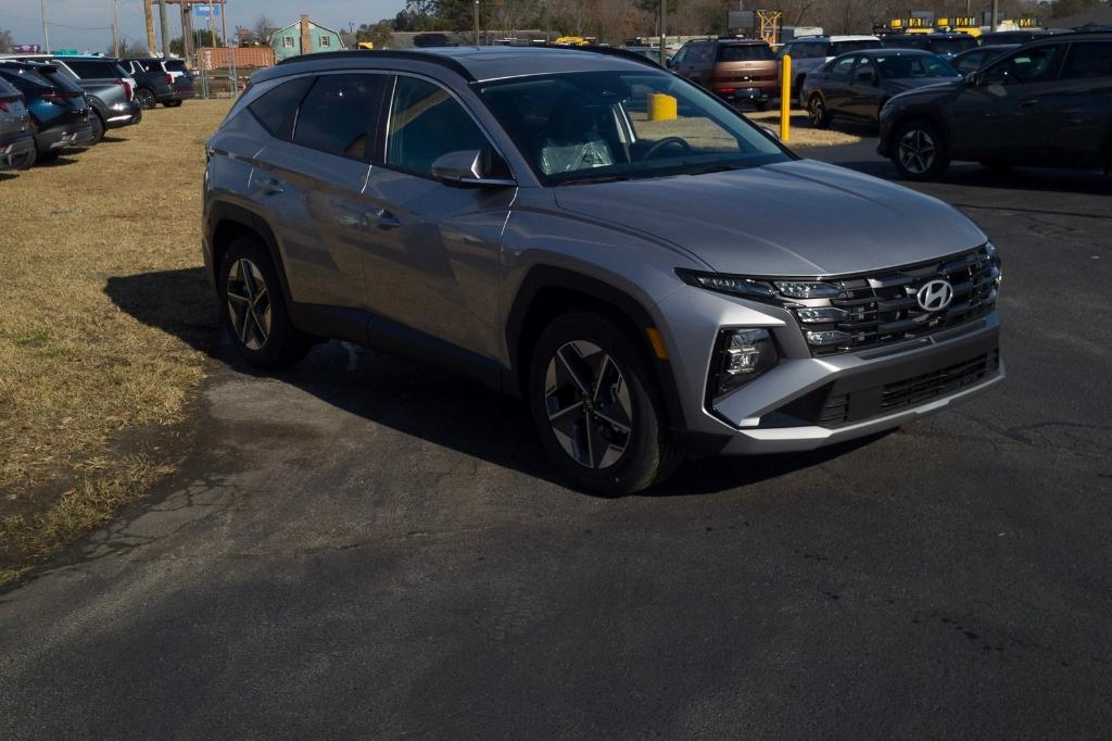 new 2025 Hyundai Tucson car, priced at $34,550