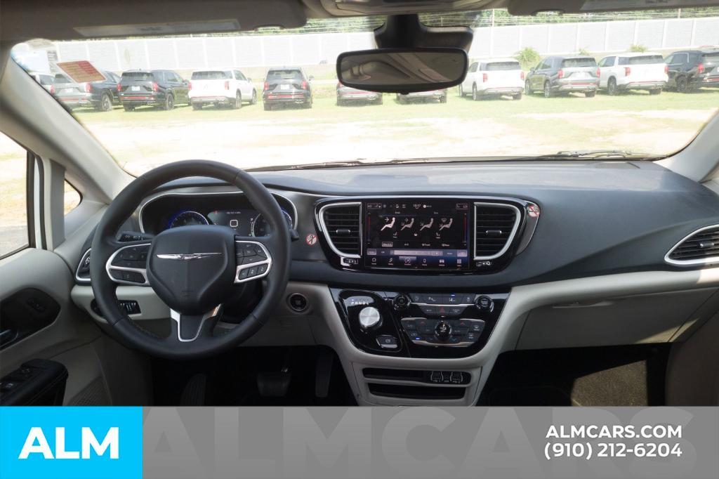 used 2023 Chrysler Pacifica car, priced at $21,920