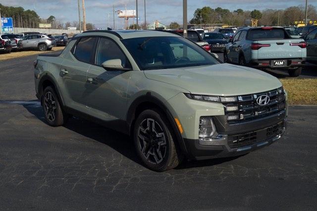 new 2025 Hyundai Santa Cruz car, priced at $45,234