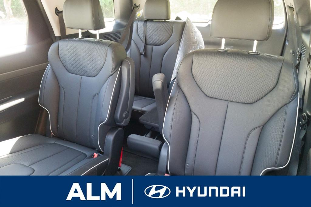 new 2025 Hyundai Palisade car, priced at $42,060
