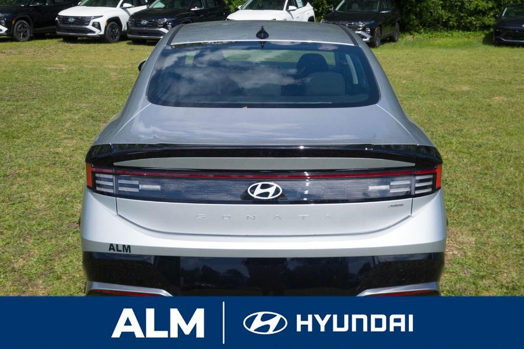 new 2025 Hyundai Sonata Hybrid car, priced at $32,830