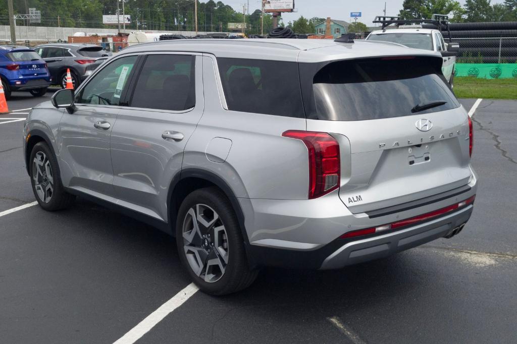 used 2023 Hyundai Palisade car, priced at $34,960