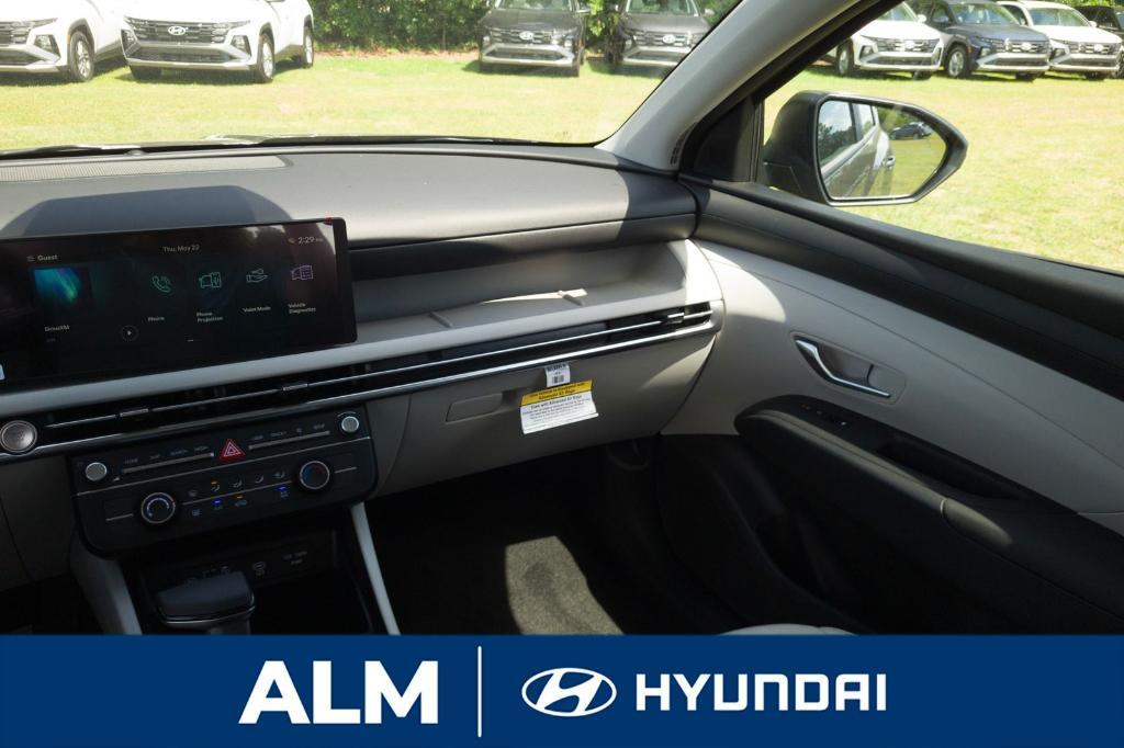 new 2025 Hyundai Tucson car, priced at $30,770