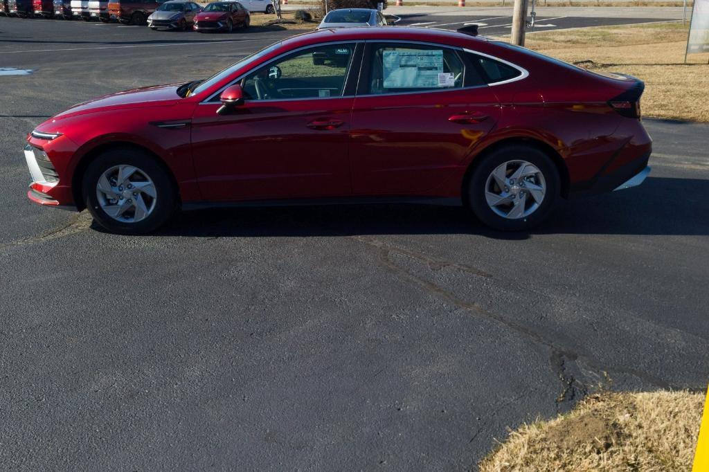 new 2025 Hyundai Sonata car, priced at $28,510