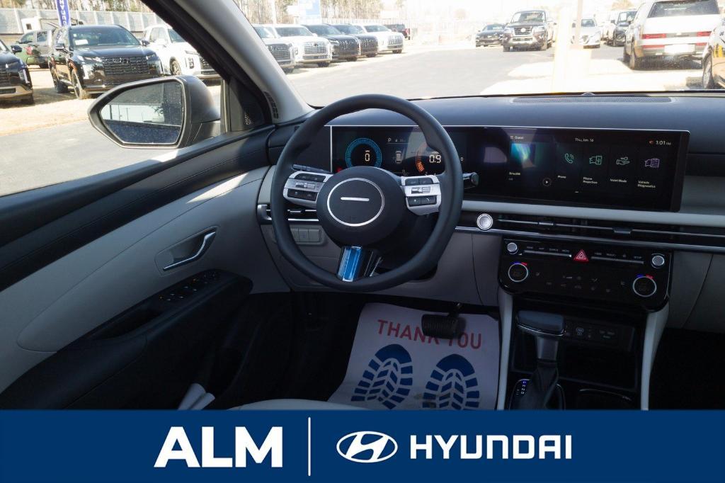 new 2025 Hyundai Tucson car, priced at $32,545