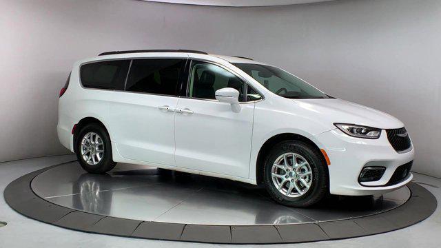 used 2022 Chrysler Pacifica car, priced at $20,160