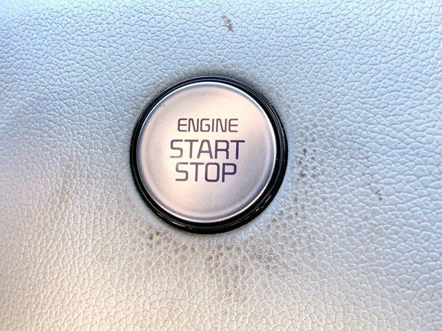 used 2022 Kia Sorento car, priced at $25,920