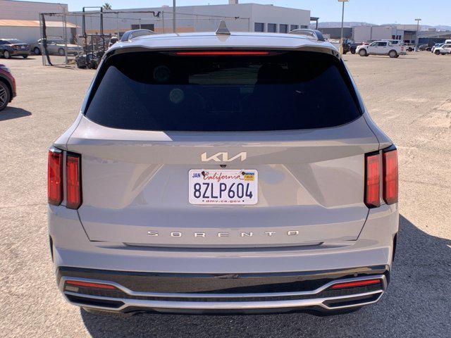 used 2022 Kia Sorento car, priced at $25,920