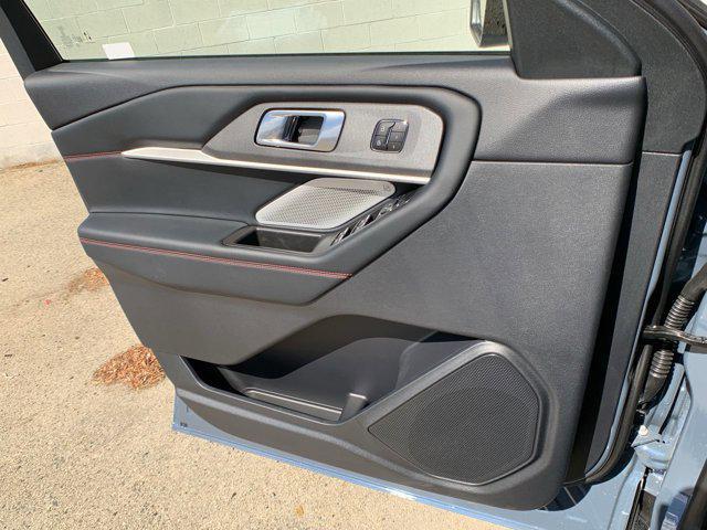 new 2025 Ford Explorer car, priced at $62,355