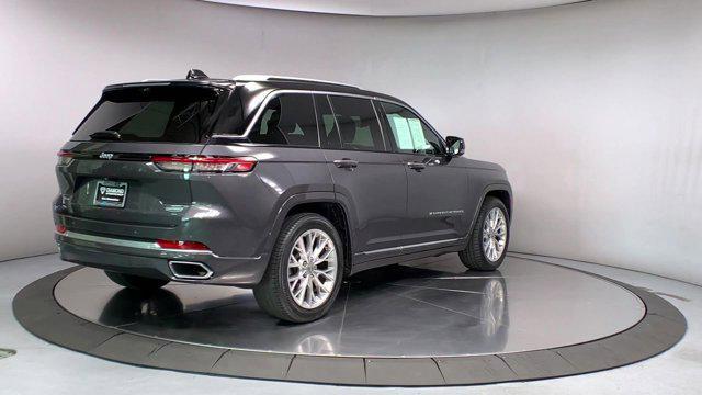 used 2022 Jeep Grand Cherokee car, priced at $38,989