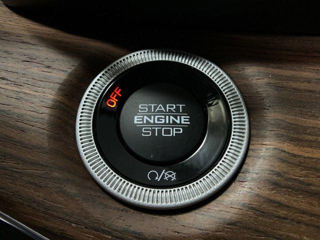 used 2022 Jeep Grand Cherokee car, priced at $38,989