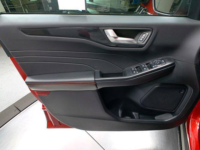 new 2025 Ford Escape car, priced at $31,400