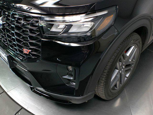 new 2025 Ford Explorer car, priced at $61,285