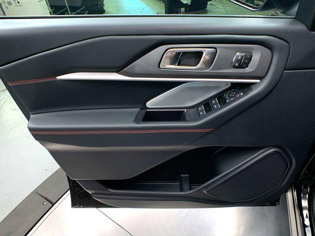 new 2025 Ford Explorer car, priced at $61,285