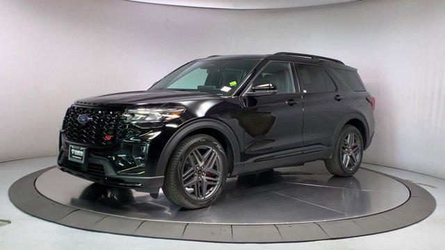 new 2025 Ford Explorer car, priced at $61,285
