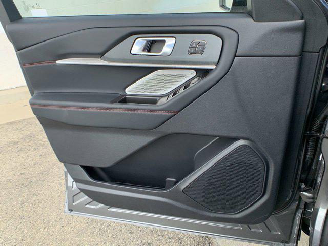 new 2025 Ford Explorer car, priced at $59,895