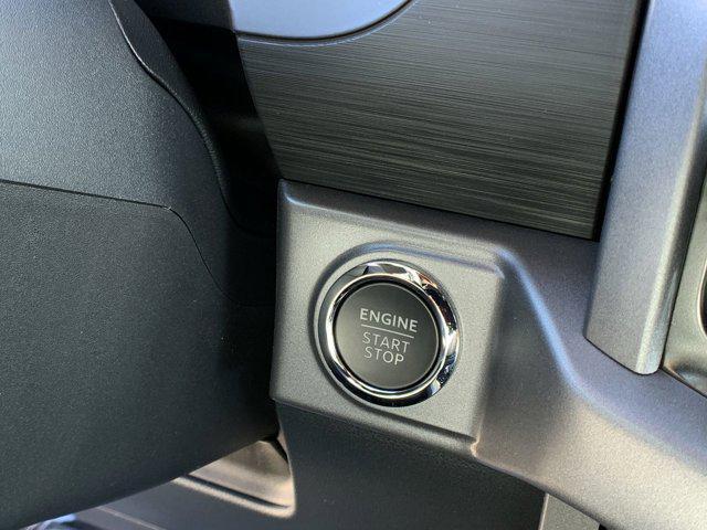 new 2025 Ford F-150 car, priced at $60,528