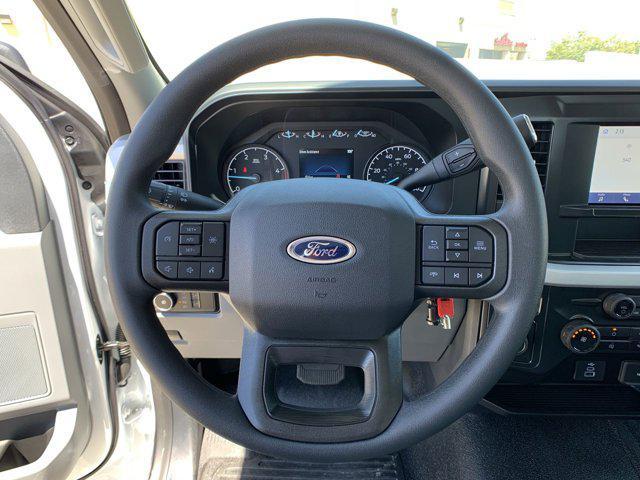new 2025 Ford F-350 car, priced at $65,420