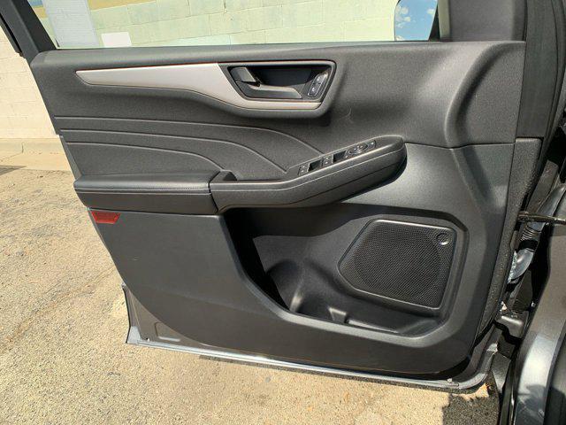 used 2022 Ford Escape car, priced at $20,266