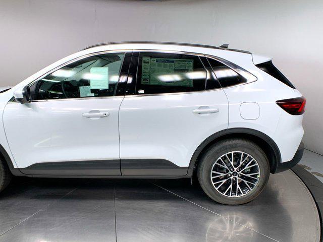 new 2025 Ford Escape PHEV car, priced at $45,515