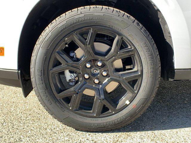 new 2025 Ford Maverick car, priced at $36,627