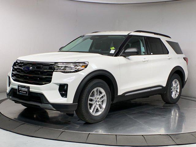 new 2025 Ford Explorer car, priced at $45,605