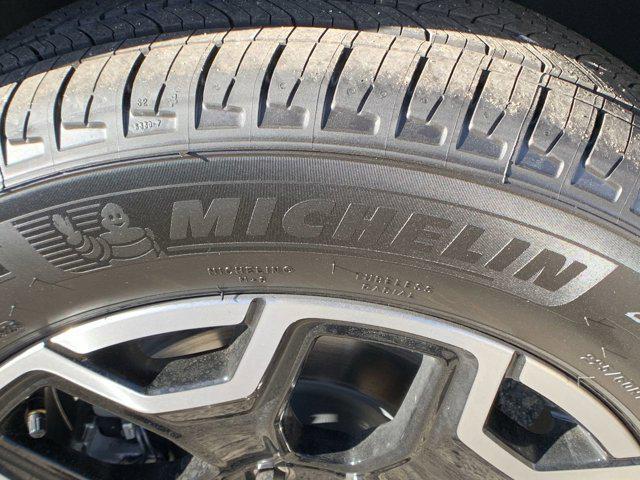 new 2025 Ford Bronco Sport car, priced at $40,566