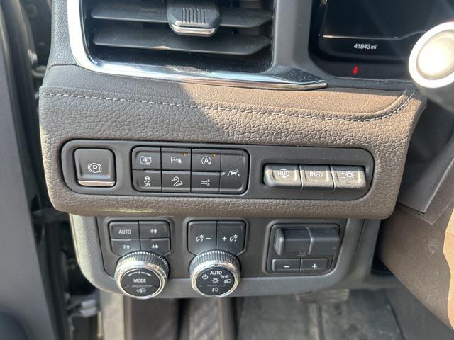 used 2024 GMC Yukon car, priced at $67,435