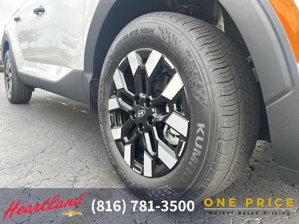 used 2025 Hyundai SANTA CRUZ car, priced at $28,500