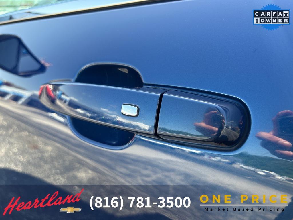 used 2022 Chevrolet Equinox car, priced at $17,674