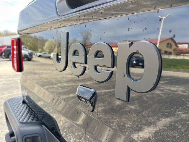 used 2023 Jeep Gladiator car, priced at $33,278