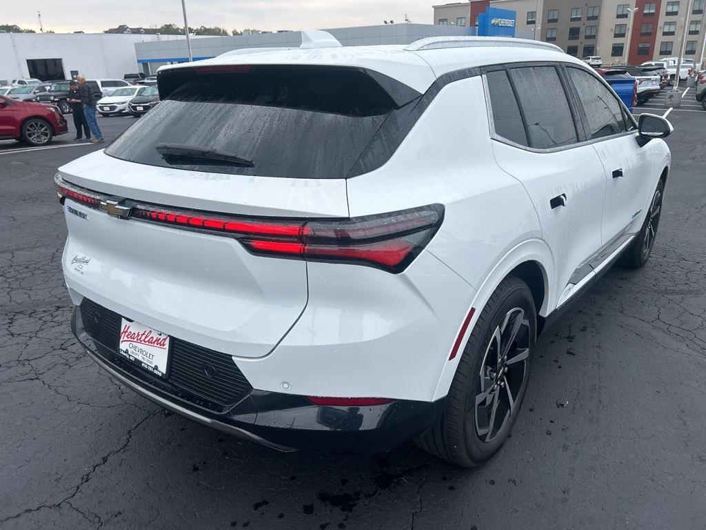 new 2025 Chevrolet Equinox EV car, priced at $45,090