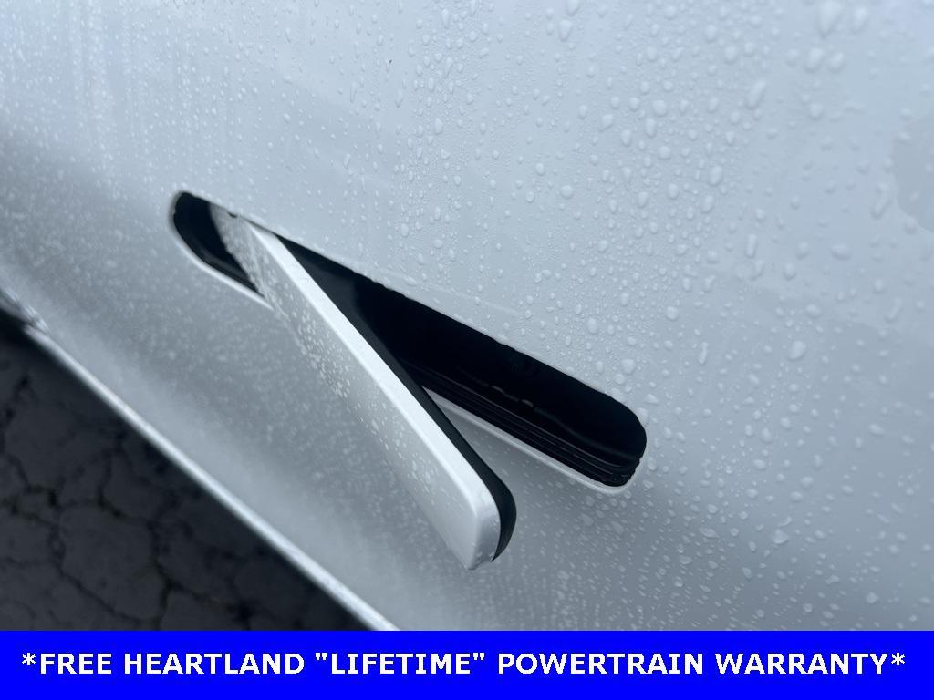 new 2025 Chevrolet Equinox EV car, priced at $42,090