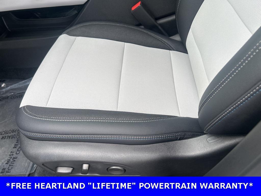 new 2025 Chevrolet Equinox EV car, priced at $42,090