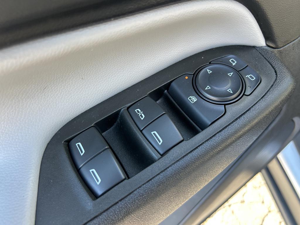 used 2024 Chevrolet Equinox car, priced at $22,601