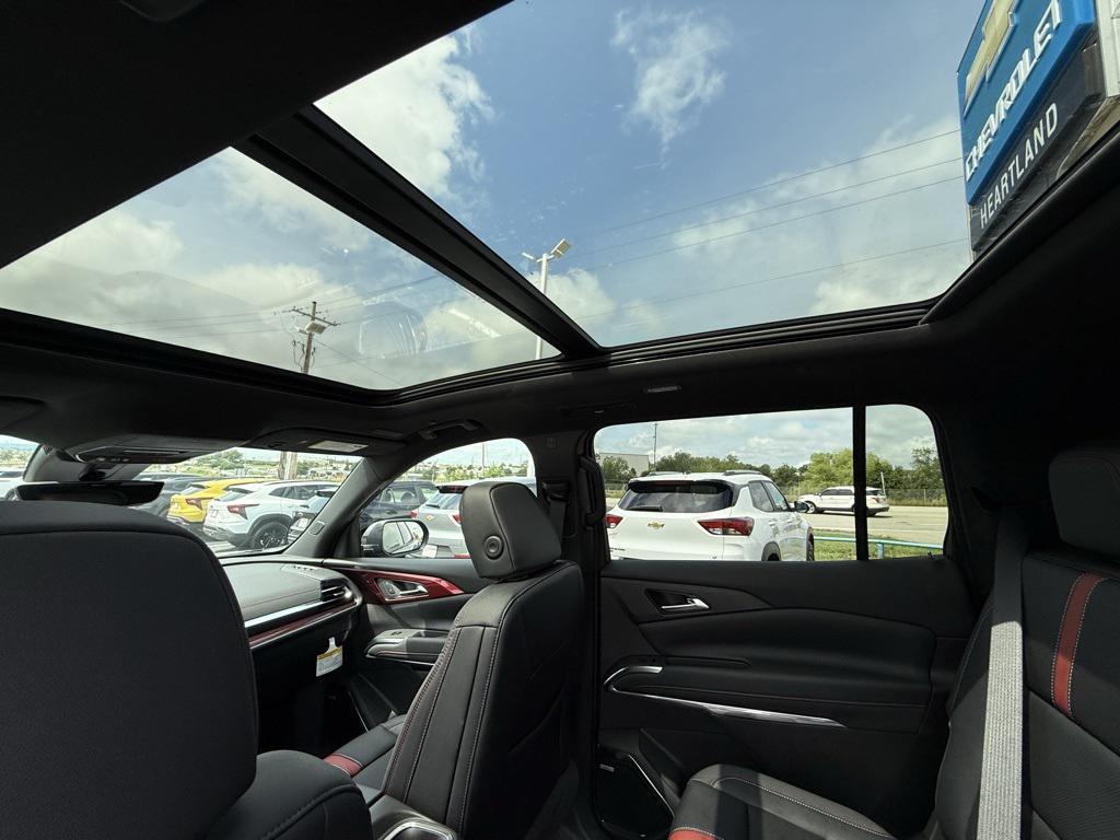 new 2026 Chevrolet Traverse car, priced at $61,270
