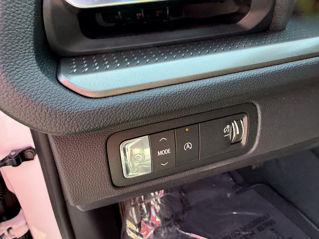 new 2026 Chevrolet Traverse car, priced at $46,490