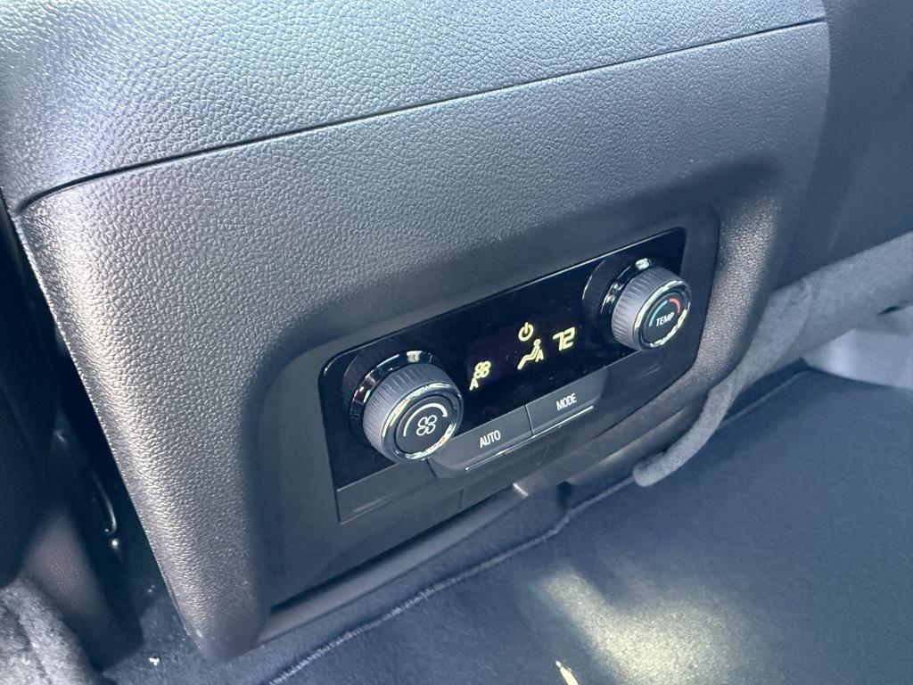 new 2026 Chevrolet Traverse car, priced at $46,490