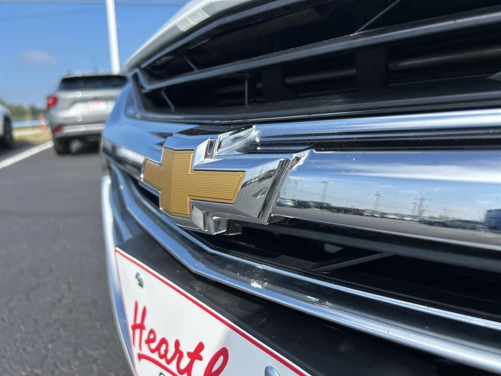 used 2022 Chevrolet Malibu car, priced at $16,750