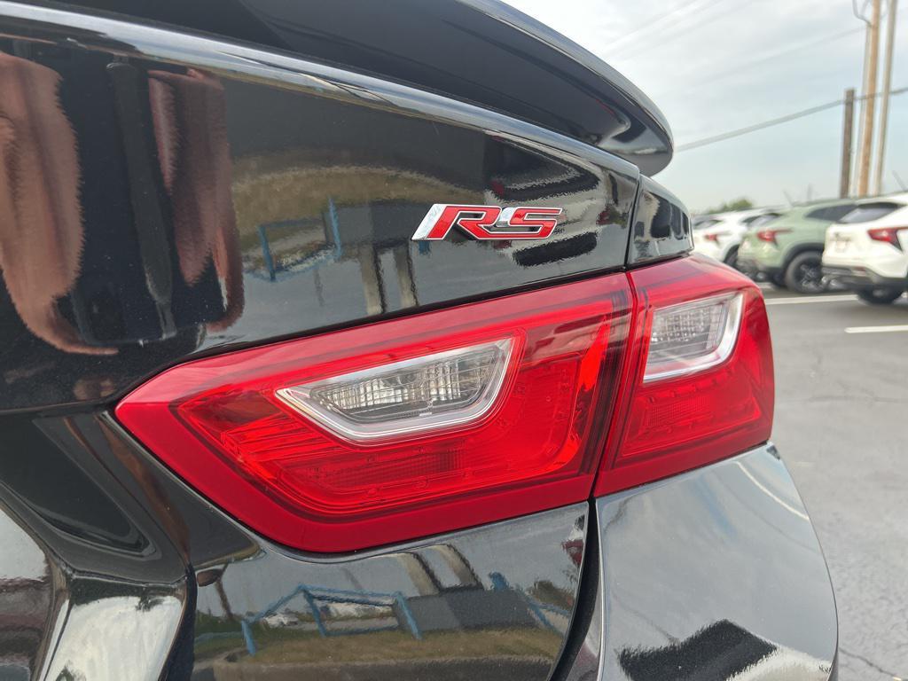 used 2022 Chevrolet Malibu car, priced at $18,994