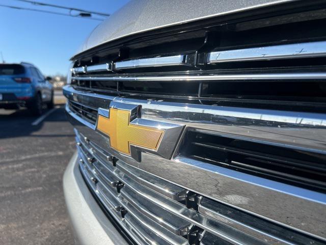 used 2023 Chevrolet Suburban car, priced at $52,489