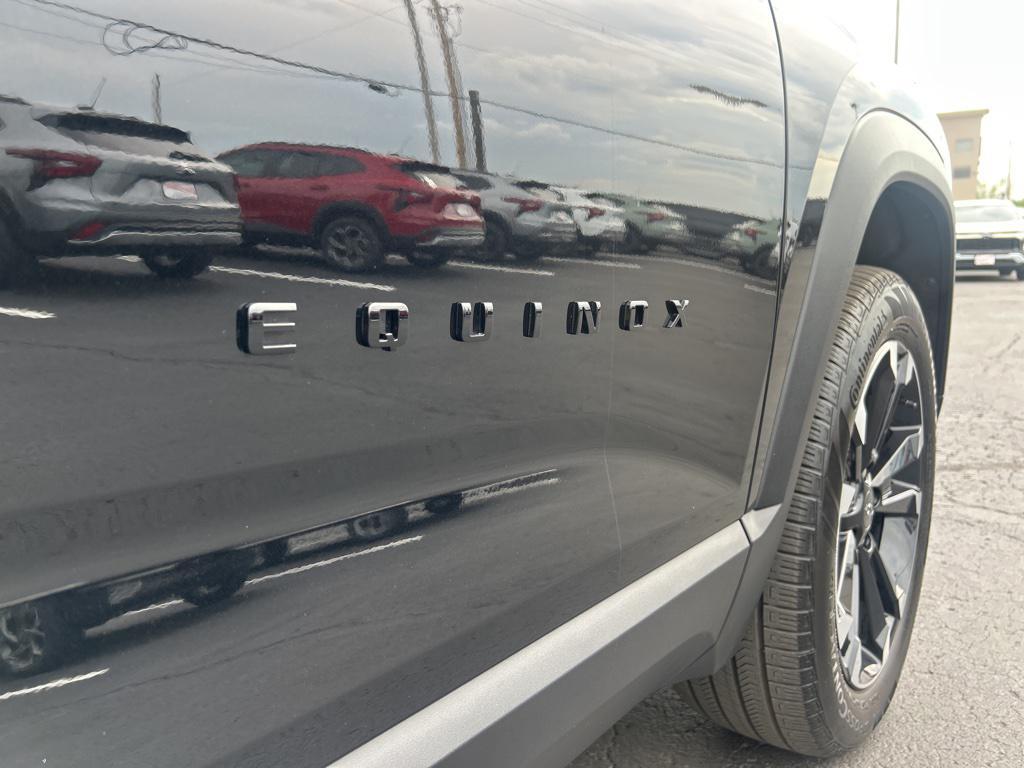 used 2025 Chevrolet Equinox car, priced at $31,544