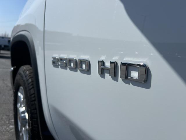 used 2024 Chevrolet Silverado 2500 car, priced at $52,030