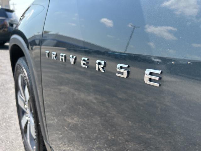 used 2018 Chevrolet Traverse car, priced at $17,315